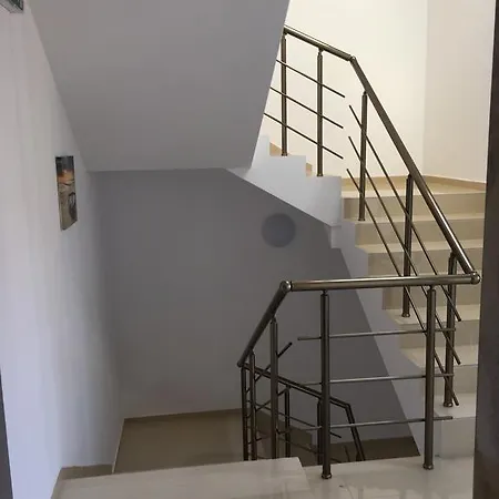 Apartment Ganevi